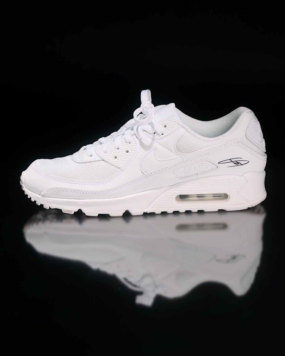 Nike Air Max 90 (white) — signed, from Eminem's collection (angle 1)