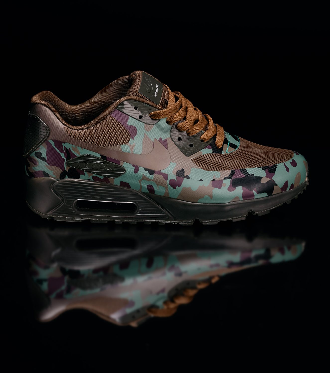 Nike Air Max “Camo” — signed, from Eminem's collection (angle 2)