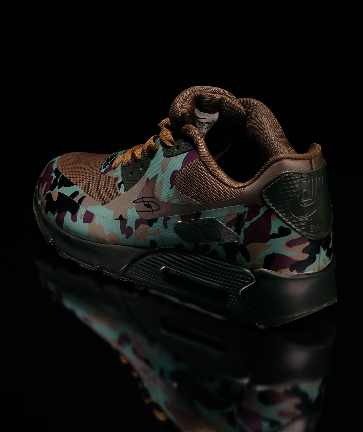 Nike Air Max “Camo” — signed, from Eminem's collection (angle 3)