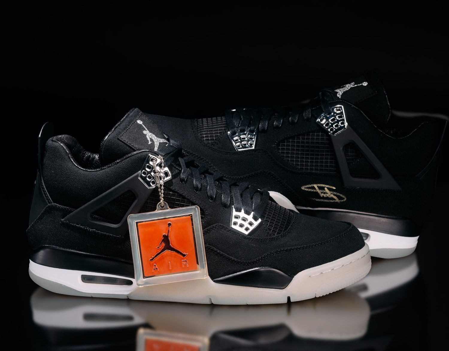 Air Jordan 4 × Carhartt “Eminem” — signed, from Eminem's collection (angle 4)